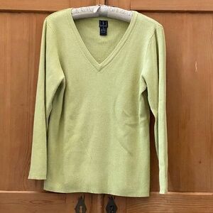 INC Woman V-neck Pullover Sweater